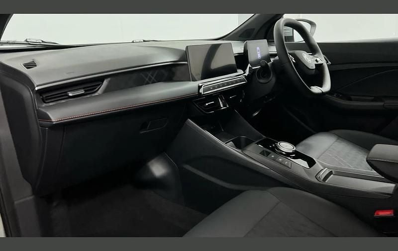 Used MG MG3 Trophy 194 HP (142 kW) 2025 Silver Hatchback