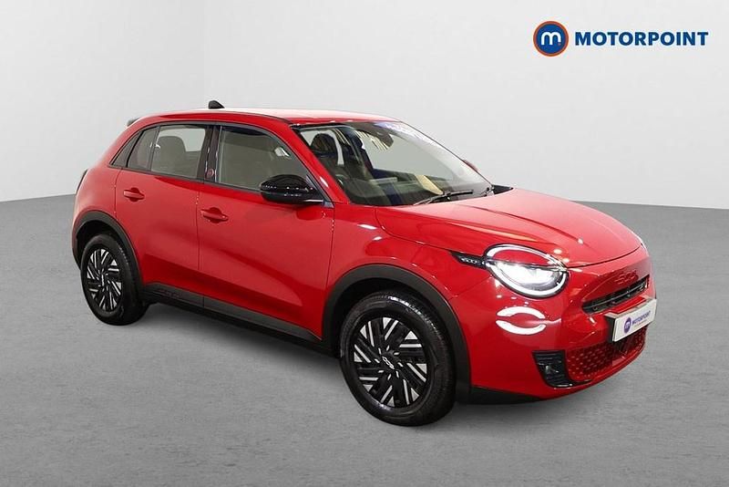 Used Fiat 600 Red 114 kW (156 HP) 2024 Red Hatchback