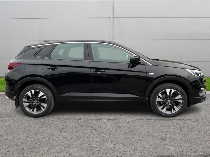 Black Used 2019 Vauxhall Grandland X Sport SUV | £13,970 (Fair price) - Image 1/4