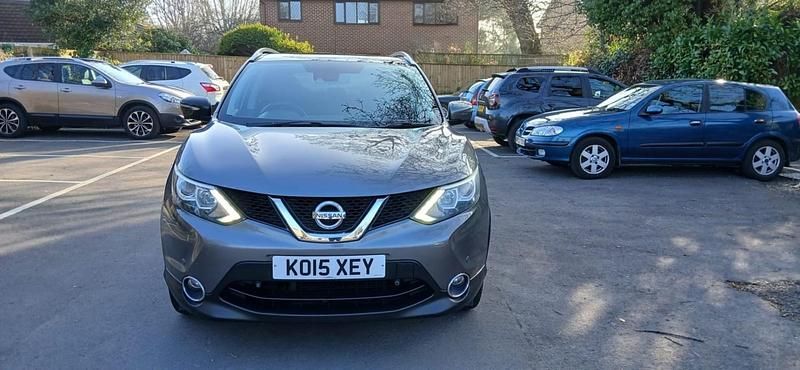 Used Nissan Qashqai N-TEC 110 HP (80 kW) 2015 Grey SUV