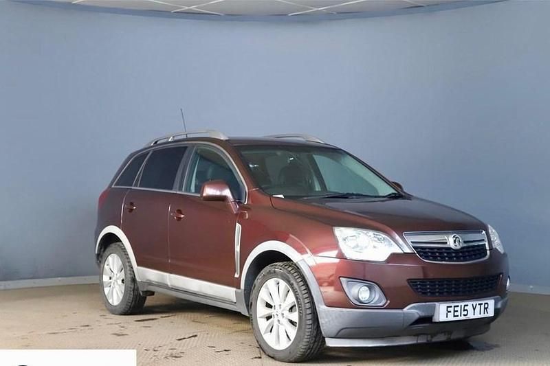 Used Vauxhall Antara 163 HP (119 kW) 2015 Red SUV
