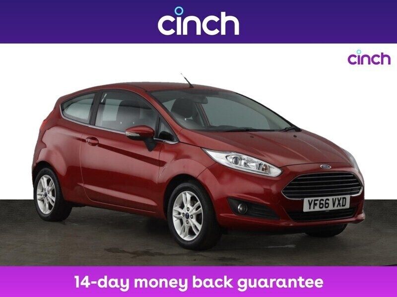 Red Used 2016 Ford Fiesta Zetec Hatchback | £7,999 (Fair price) - Image 1/3