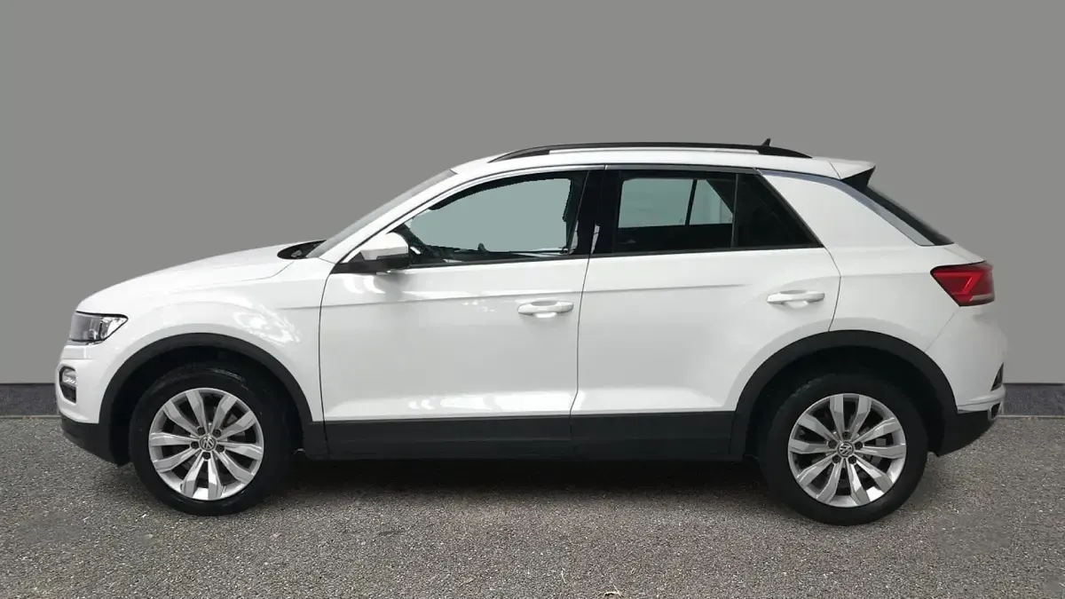 Used VW T-Roc SE 115 HP (84 kW) 2019 White SUV