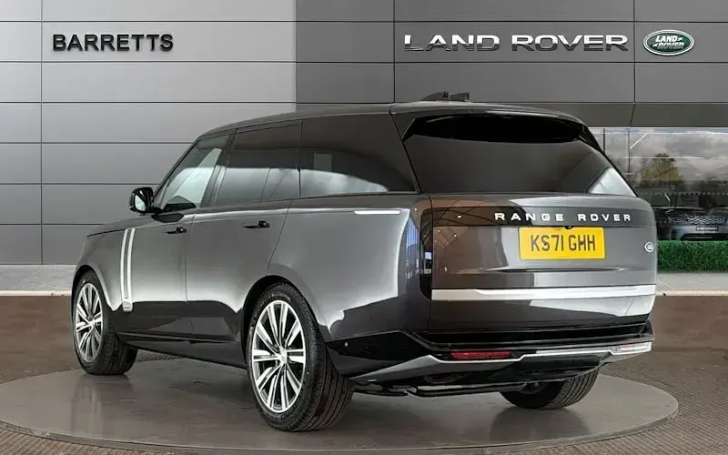 Used Land Rover Range Rover Autobiography 400 HP (294 kW) 2024 SUV