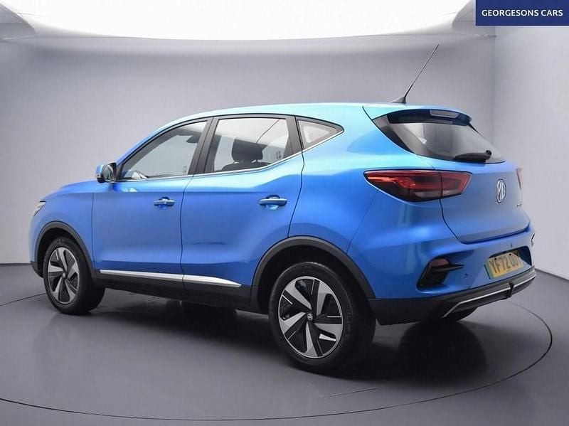 Used MG ZS SE 114 kW (156 HP) 2022 Blue Hatchback