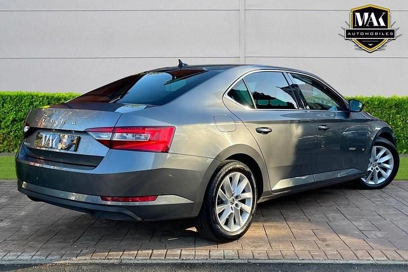 Second-hand Skoda Superb SE Technology 2022 Gri Hatchback