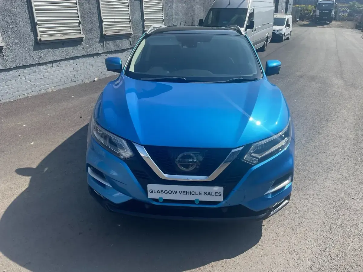 Used Nissan Qashqai Tekna 130 HP (95 kW) 2017 Blue SUV