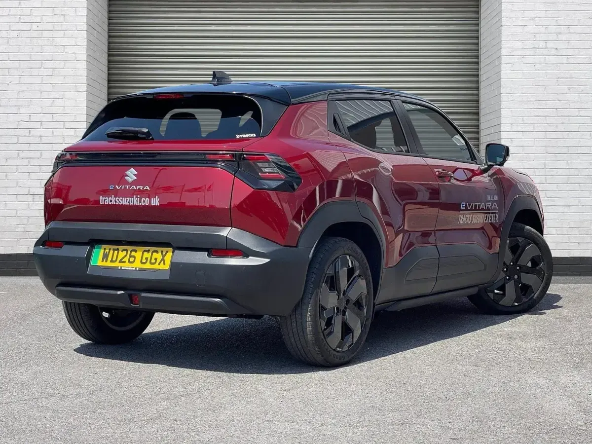 New Suzuki Vitara 127 kW (174 HP) 2026 Red SUV
