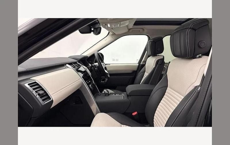 Used Land Rover Discovery 5 HSE Dynamic 344 HP (253 kW) 2024 Black SUV