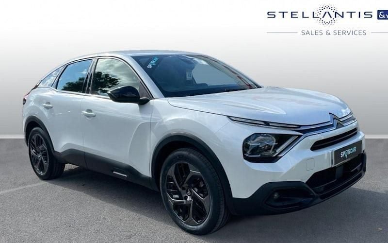 White Used 2024 Citroën C4 PureTech Hatchback | £13,609 (Fair price) - Image 1/4