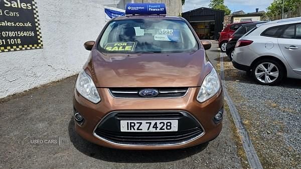 Used Ford C-MAX Zetec 115 HP (84 kW) 2015 Brown MPV