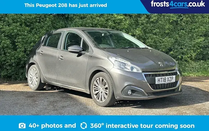 Usado Peugeot 208 Signature Sky 82 HP (60 kW) 2018 Citadino