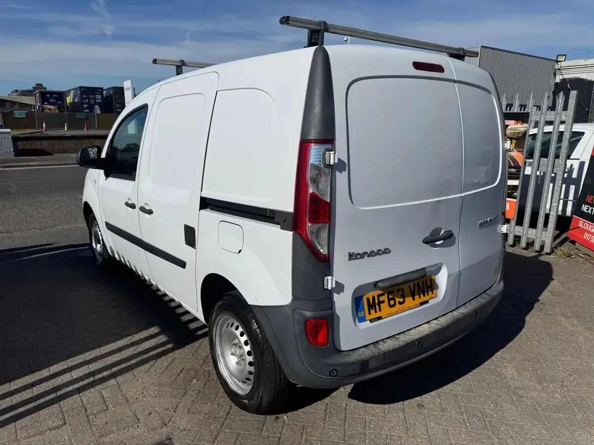 Used Renault Kangoo 2013 White MPV