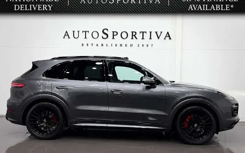 Used Porsche Cayenne GTS 460 HP (338 kW) 2021 Grey SUV
