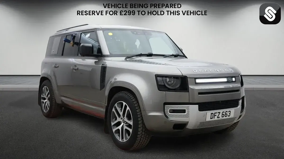 Used Land Rover Defender S 250 HP (183 kW) 2022 SUV