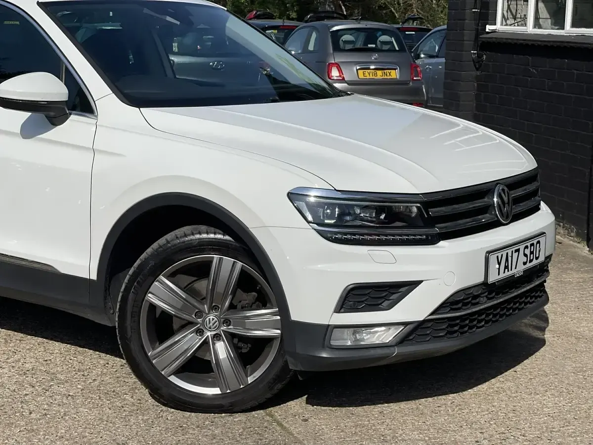 Used VW Tiguan SEL 150 HP (110 kW) 2017 White SUV