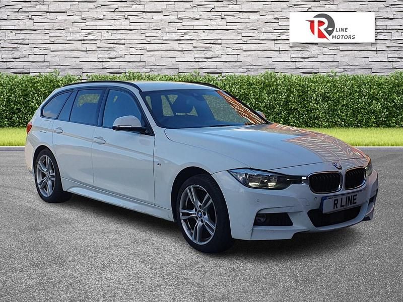 White Used 2015 BMW 320 M Sport Estate | £8,895 (Expensive) - Image 1/3
