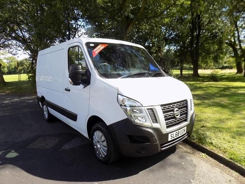 Used Nissan NV400 SE 130 HP (95 kW) 2018 White Van