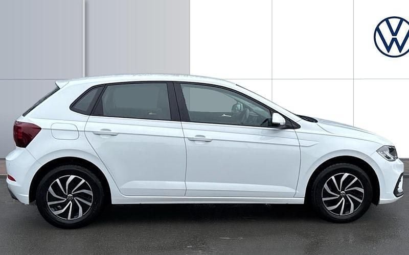 Used VW Polo Life 95 HP (69 kW) 2025 Hatchback