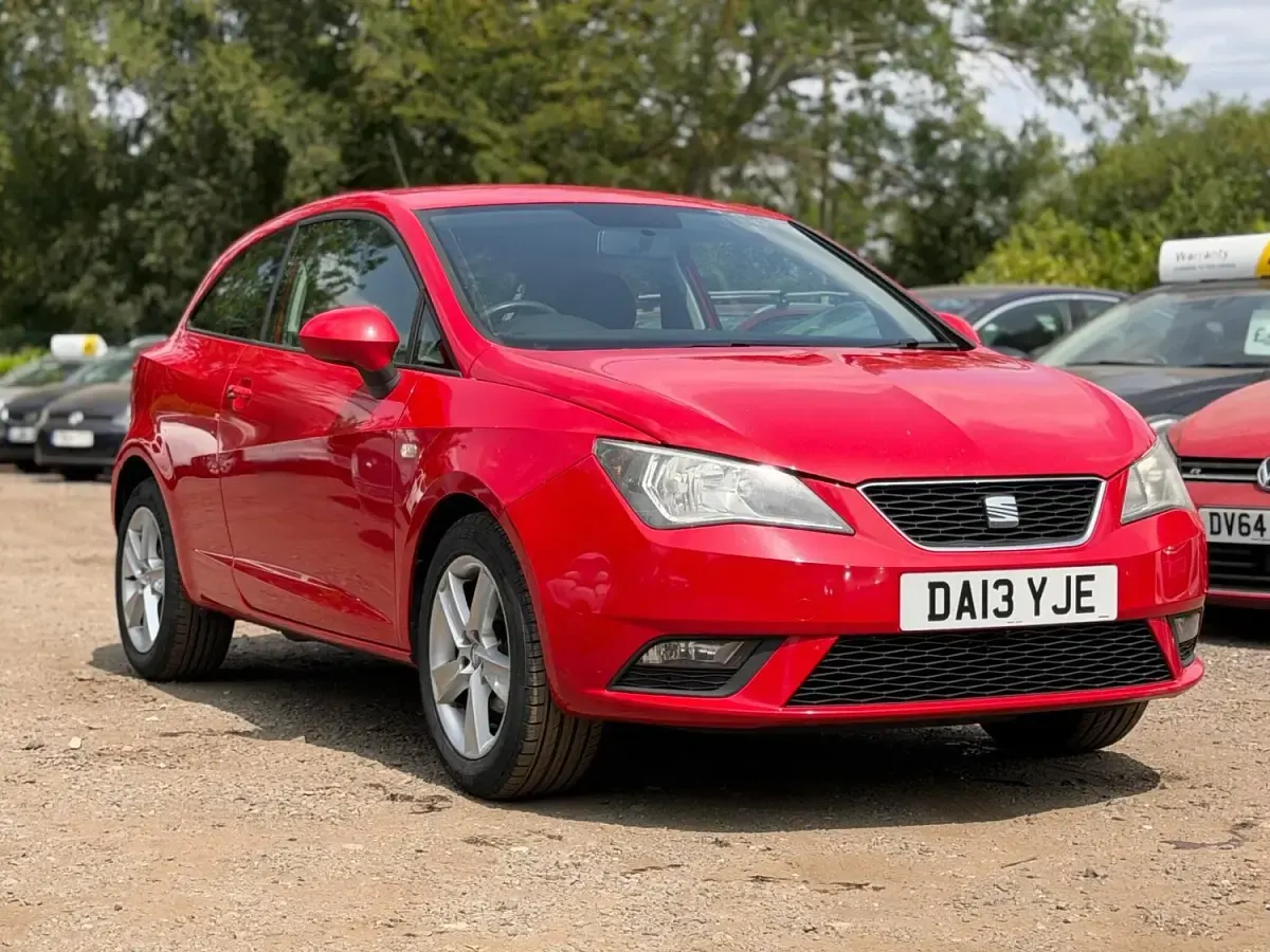 Used Seat Ibiza Sport 85 HP (62 kW) 2013 Red Hatchback