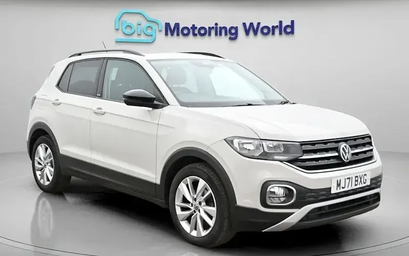 Usado VW T-Cross Active 110 HP (80 kW) 2021 SUV