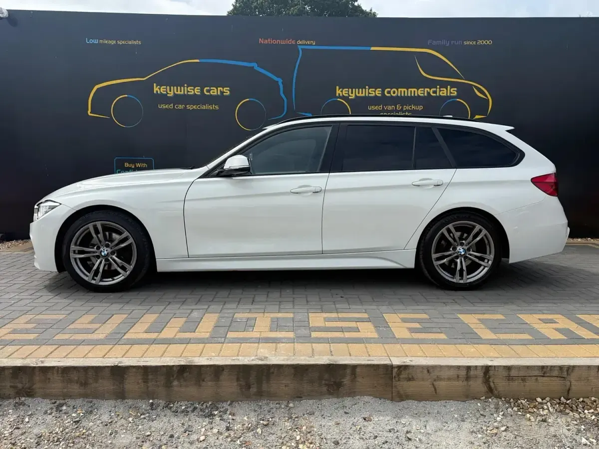 Used BMW 320 M Sport 2019 White Estate