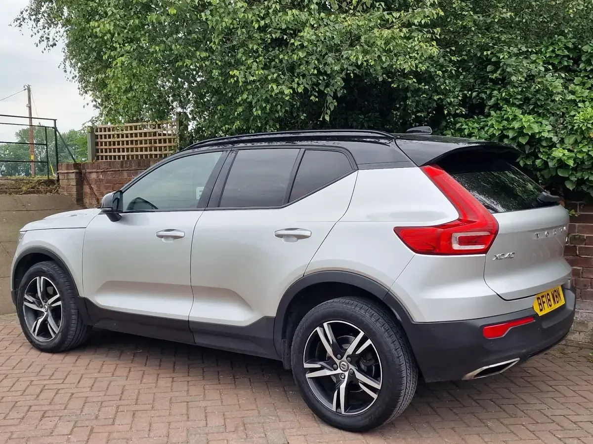 Used Volvo XC40 R-Design 2018 Silver SUV