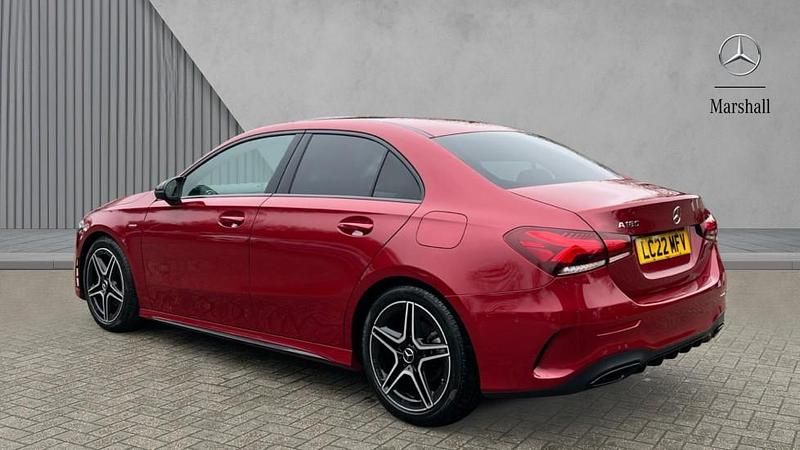 Used Mercedes A180 Executive 136 HP (100 kW) 2022 Red