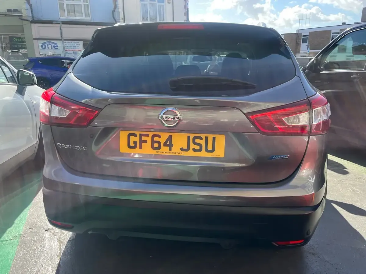 Used Nissan Qashqai N-TEC 110 HP (80 kW) 2014 Grey SUV