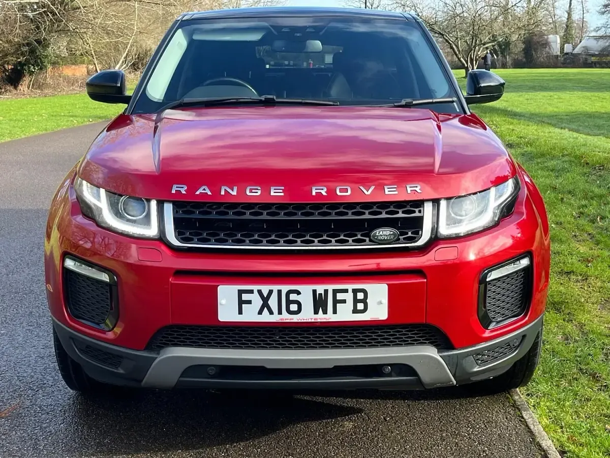 Used Land Rover Range Rover evoque SE 150 HP (110 kW) 2016 Red SUV