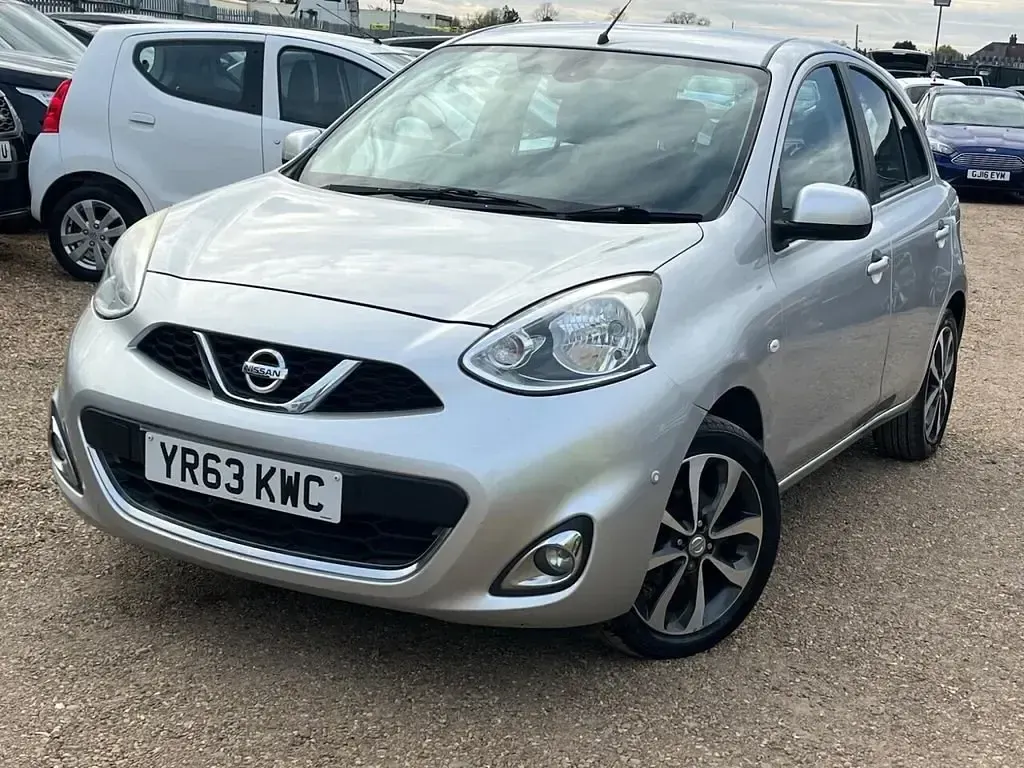 Begagnad Nissan Micra S 80 HK (58 kW) 2013 Silver Halvkombi