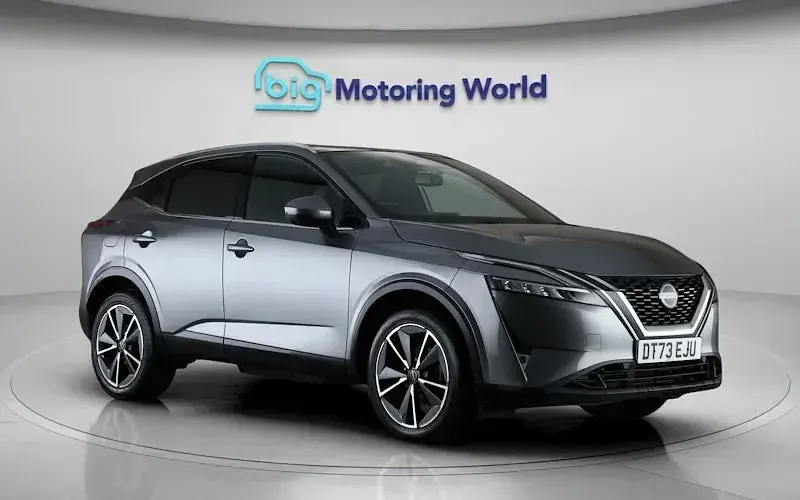 Used Nissan Qashqai Tekna 140 HP (102 kW) 2023 Grey SUV