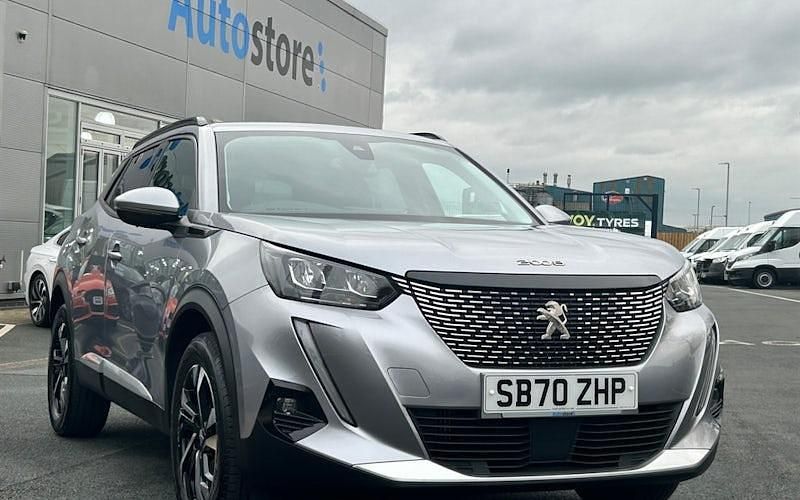 Used Peugeot 2008 Allure Premium 131 HP (96 kW) 2022 SUV