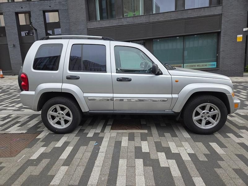 Used Jeep Cherokee Limited 2006 Silver SUV