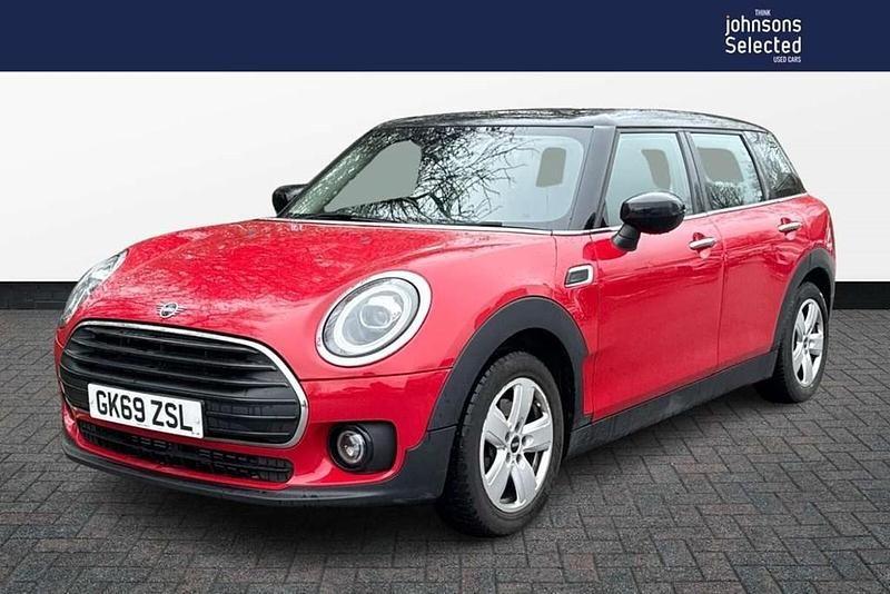 Used Mini Cooper Clubman Classic 134 HP (98 kW) 2019 Red Estate