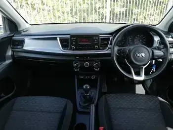 Used Kia Rio 83 HP (61 kW) 2019 White Hatchback