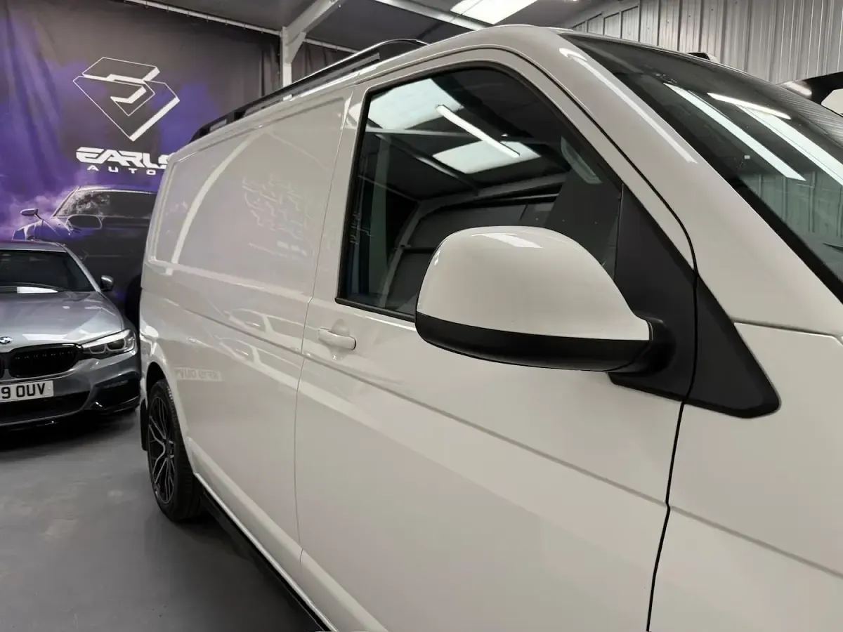 Used VW T6.1 Highline 148 HP (108 kW) 2023 White Van