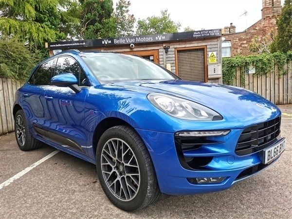Blue Used 2016 Porsche Macan SUV | £22,995 (A bit pricey) - Image 1/1