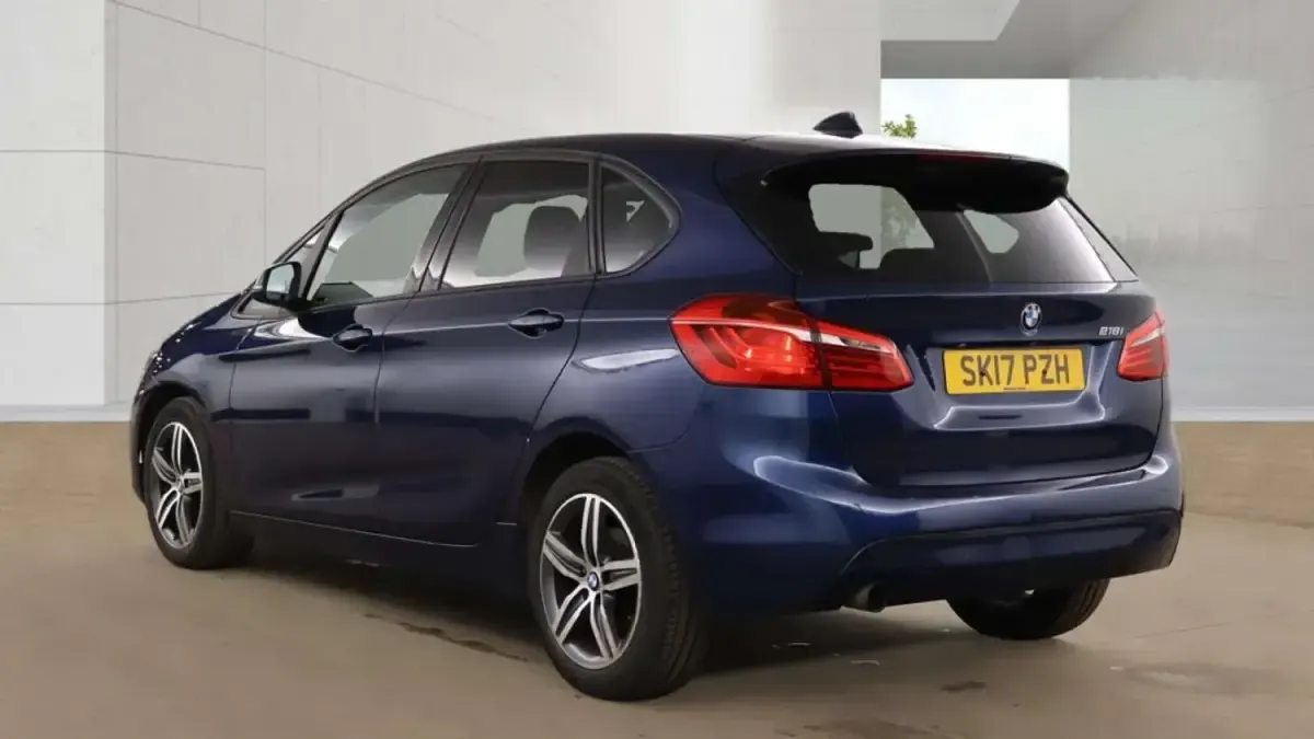 Usado BMW 218 Sport Line 2017 Azul Monovolumen