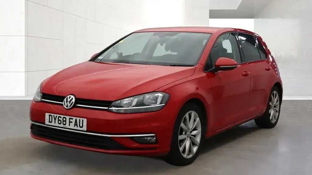 Used VW Golf VII GT 150 HP (110 kW) 2018 Red Hatchback