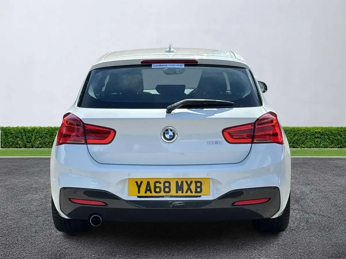 Used BMW 118 M Sport 136 HP (100 kW) 2019 White Hatchback