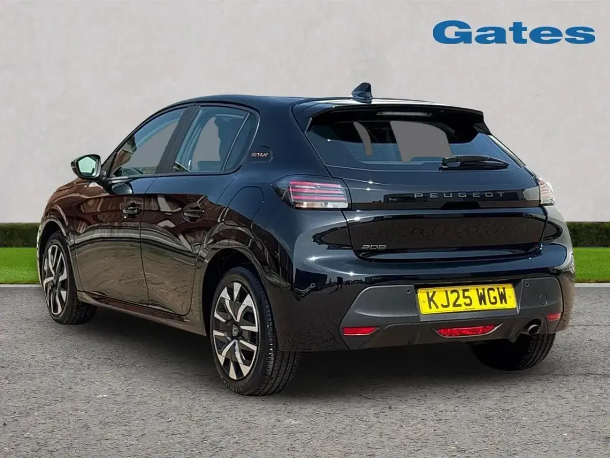 Used Peugeot 208 Style 99 HP (72 kW) 2025 Black Hatchback