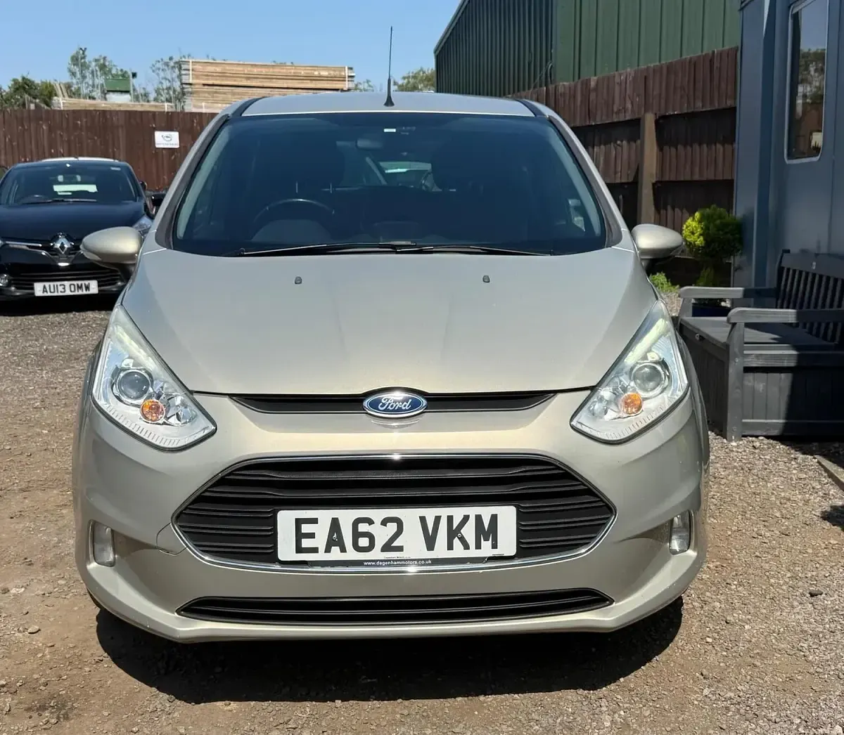 Used Ford B-MAX Zetec 90 HP (66 kW) 2012 Silver MPV
