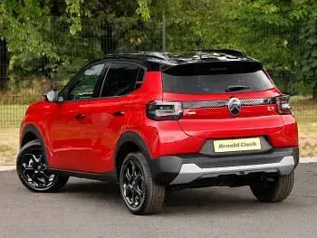 New Citroën C3 101 HP (74 kW) 2026 Premium metallic  elixir red SUV