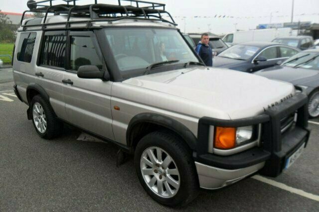 Used 2001 Land Rover Discovery 2 SUV | £2,995 (Good price) - Image 1/4