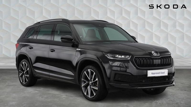 Used Skoda Kodiaq SportLine 150 HP (110 kW) 2022 Black magic pearl effect SUV