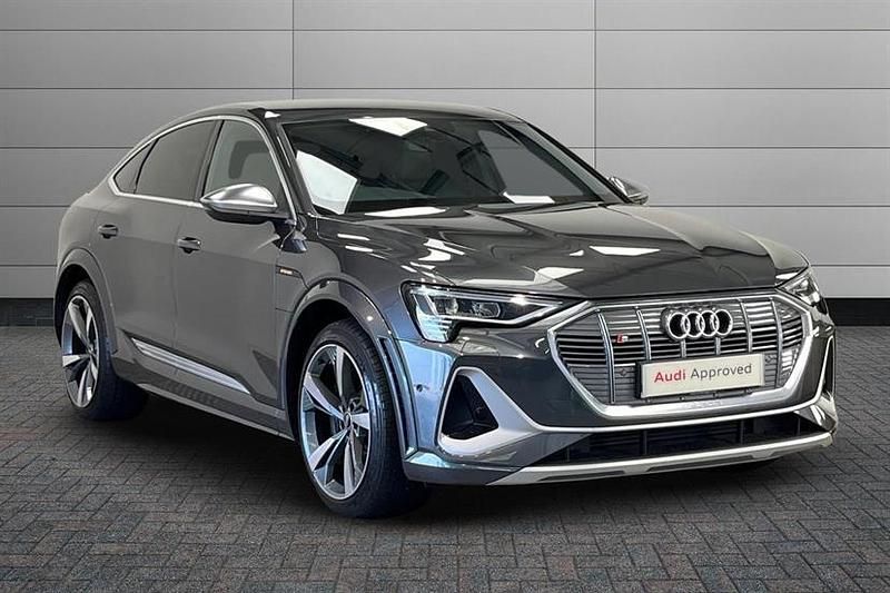 Daytona grey Used 2022 Audi e-tron Comfort SUV | £36,490 (A bit pricey) - Image 1/4