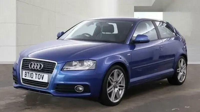 Begagnad Audi A3 S-Line 125 HK (91 kW) 2010 Blå Halvkombi
