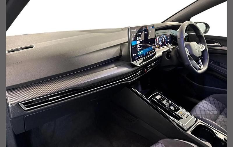 Used VW Golf VIII Black Edition 147 HP (108 kW) 2025 Blue Hatchback