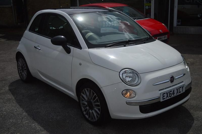 White Used 2014 Fiat 500 Hatchback | £5,395 (Fair price) - Image 1/4